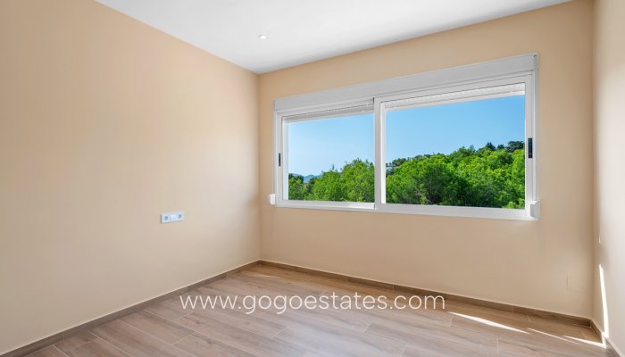 Te koop - Huis - Vrijstaande Villa - La Nucía - La Nucia Centro