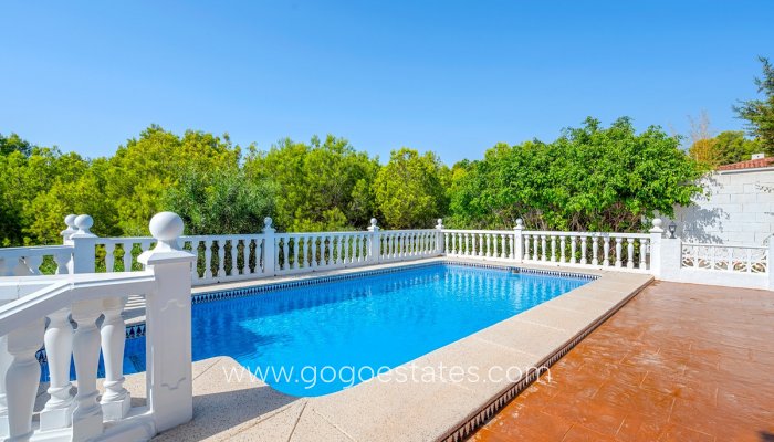 Te koop - Huis - Vrijstaande Villa - La Nucía - La Nucia Centro