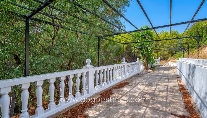 Te koop - Huis - Vrijstaande Villa - La Nucía - La Nucia Centro