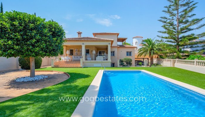 Te koop - Huis - Vrijstaande Villa - Benissa - Benissa Centro