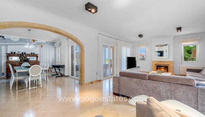 Te koop - Huis - Vrijstaande Villa - Benissa - Benissa Centro