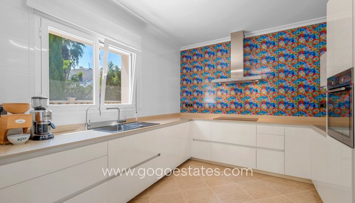 Te koop - Huis - Vrijstaande Villa - Benissa - Benissa Centro