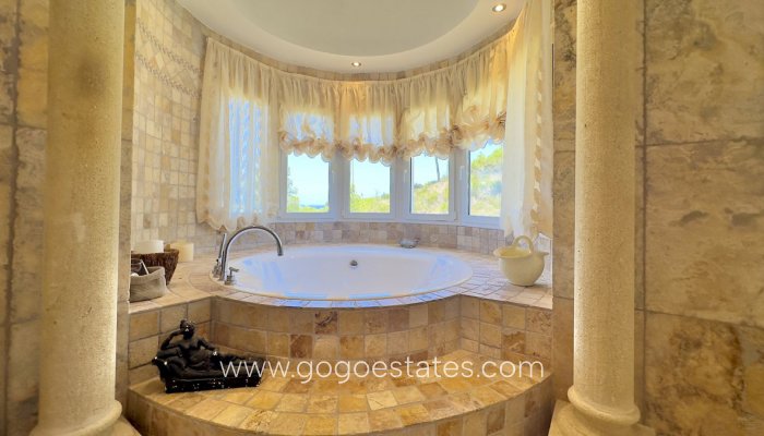 Te koop - Huis - Vrijstaande Villa - Jávea Xàbia - Jávea - Xàbia Centro