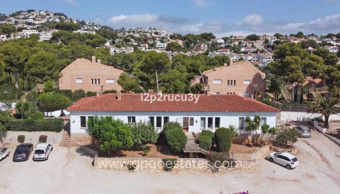Te koop - Huis - Vrijstaande Villa - Teulada - Moraira