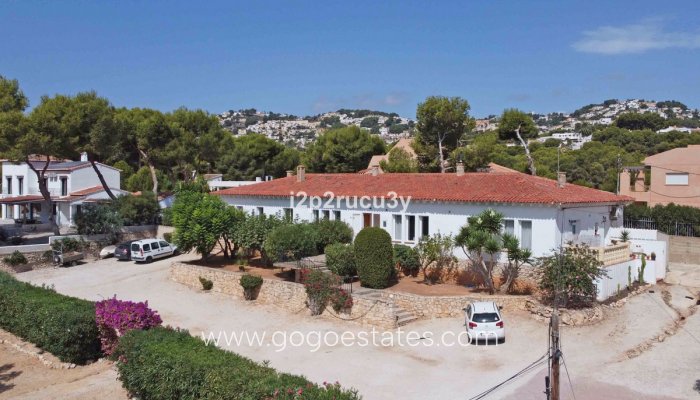 Te koop - Huis - Vrijstaande Villa - Teulada - Moraira