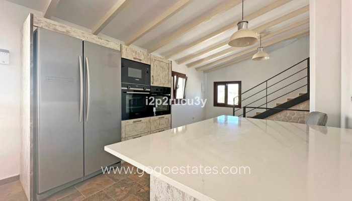 Te koop - Huis - Vrijstaande Villa - Teulada - Moraira