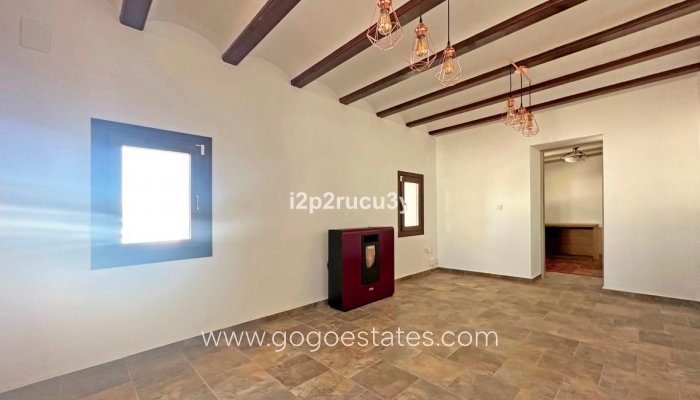 Te koop - Huis - Vrijstaande Villa - Teulada - Moraira