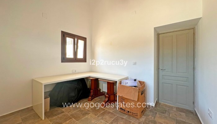 Te koop - Huis - Vrijstaande Villa - Teulada - Moraira