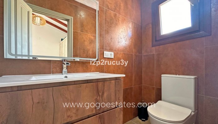 Te koop - Huis - Vrijstaande Villa - Teulada - Moraira