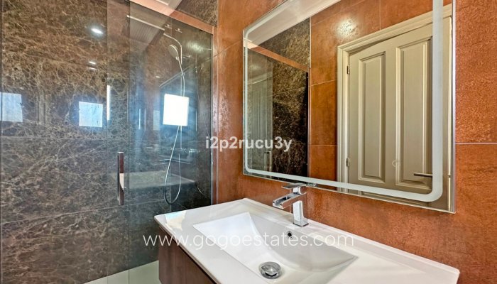 Te koop - Huis - Vrijstaande Villa - Teulada - Moraira