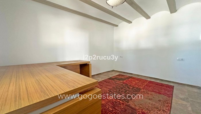 Te koop - Huis - Vrijstaande Villa - Teulada - Moraira