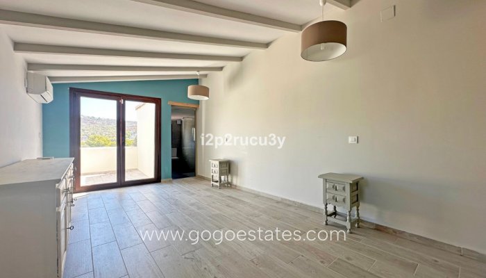 Te koop - Huis - Vrijstaande Villa - Teulada - Moraira