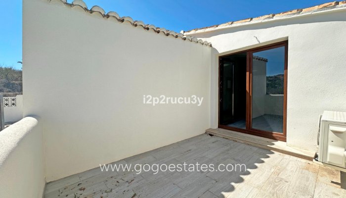 Te koop - Huis - Vrijstaande Villa - Teulada - Moraira
