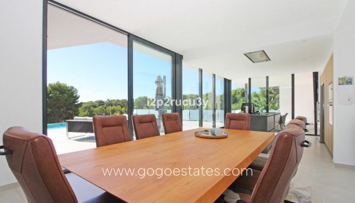 Te koop - Huis - Vrijstaande Villa - Teulada - Moraira