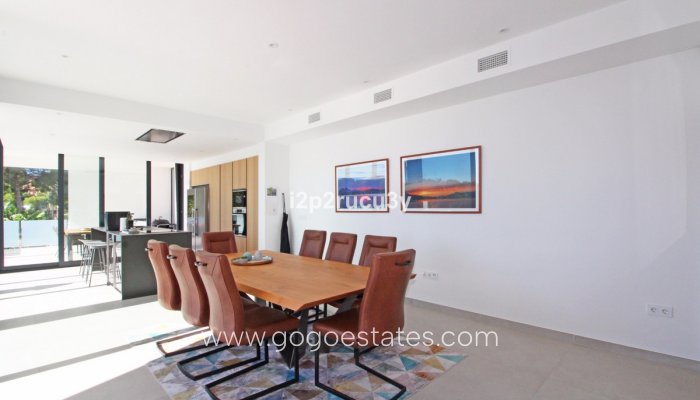 Te koop - Huis - Vrijstaande Villa - Teulada - Moraira