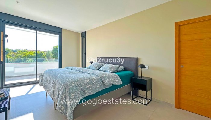 Te koop - Huis - Vrijstaande Villa - Teulada - Moraira