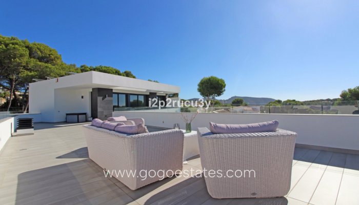 Te koop - Huis - Vrijstaande Villa - Teulada - Moraira