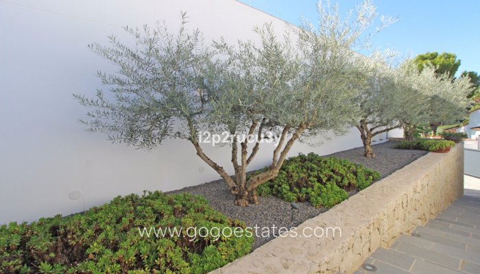 Te koop - Huis - Vrijstaande Villa - Teulada - Moraira