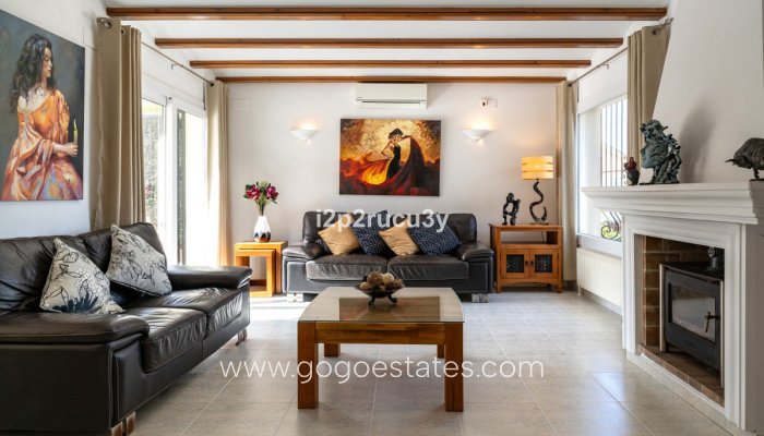 Te koop - Huis - Vrijstaande Villa - Teulada - Moraira