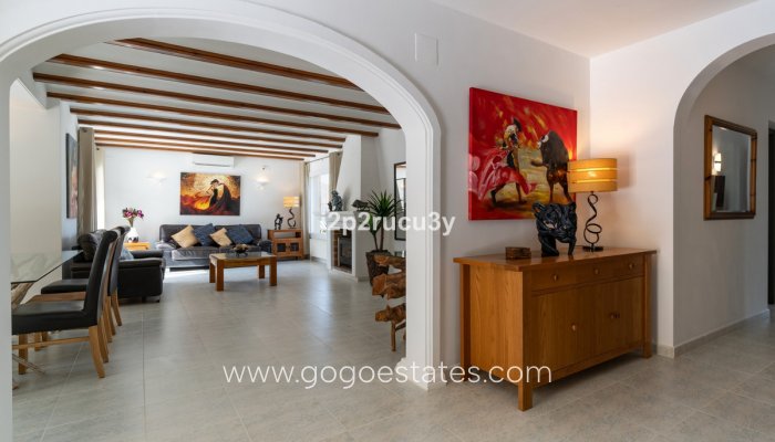 Te koop - Huis - Vrijstaande Villa - Teulada - Moraira