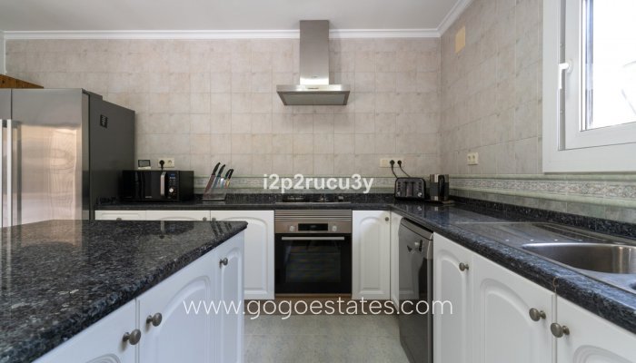 Te koop - Huis - Vrijstaande Villa - Teulada - Moraira