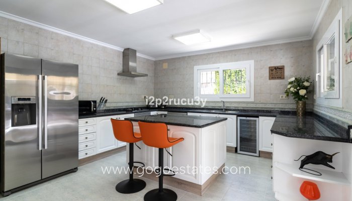 Te koop - Huis - Vrijstaande Villa - Teulada - Moraira