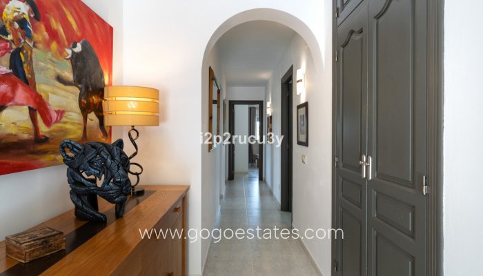 Te koop - Huis - Vrijstaande Villa - Teulada - Moraira