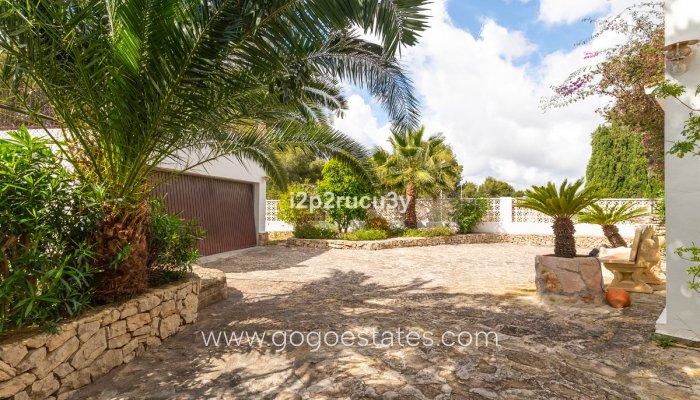 Te koop - Huis - Vrijstaande Villa - Teulada - Moraira