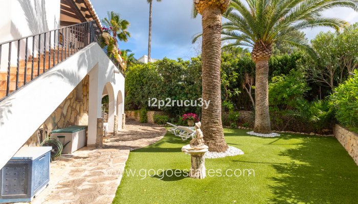 Te koop - Huis - Vrijstaande Villa - Teulada - Moraira