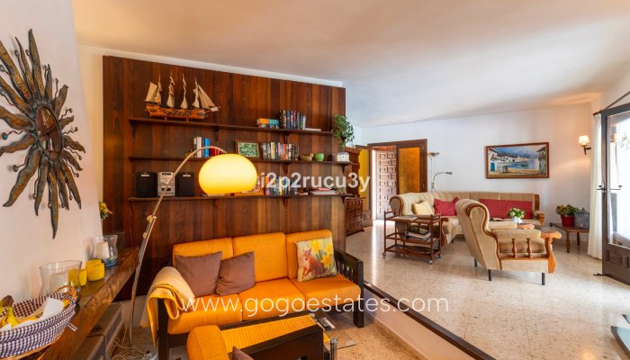 Te koop - Huis - Vrijstaande Villa - Teulada - Moraira