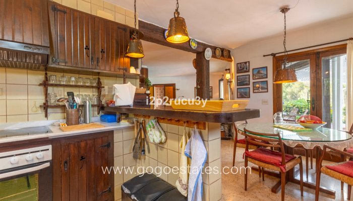 Te koop - Huis - Vrijstaande Villa - Teulada - Moraira