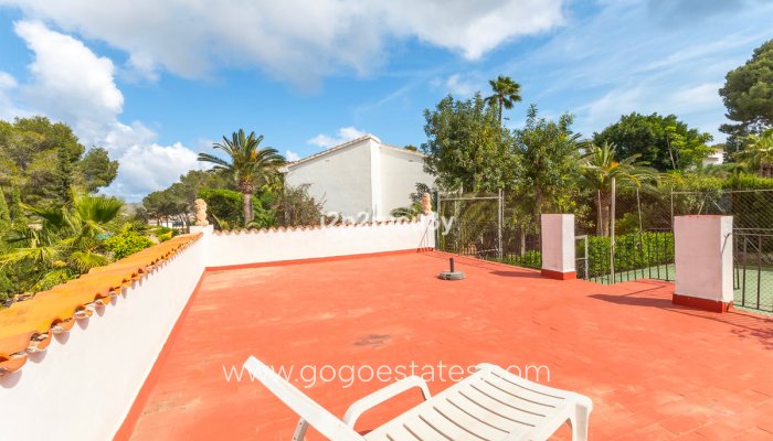 Te koop - Huis - Vrijstaande Villa - Teulada - Moraira