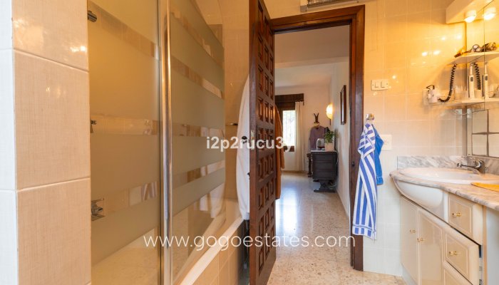 Te koop - Huis - Vrijstaande Villa - Teulada - Moraira