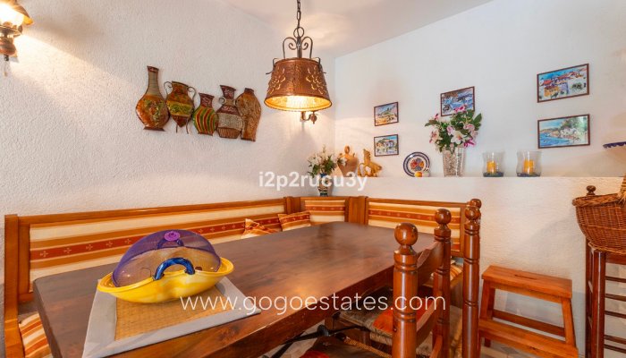 Te koop - Huis - Vrijstaande Villa - Teulada - Moraira