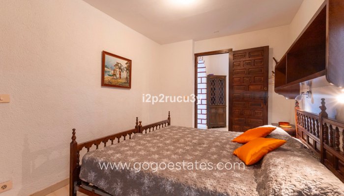 Te koop - Huis - Vrijstaande Villa - Teulada - Moraira