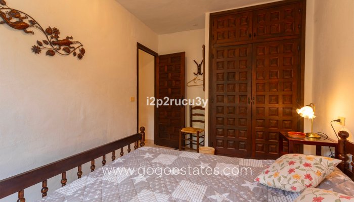 Te koop - Huis - Vrijstaande Villa - Teulada - Moraira