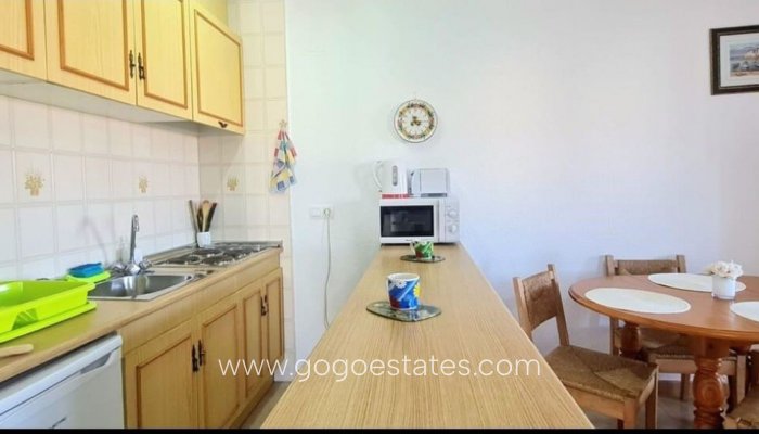 Te koop - Appartement - Appartement op de middelste verdieping - Torrevieja - Torrevieja Centro