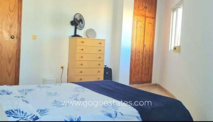 Te koop - Appartement - Appartement op de middelste verdieping - Torrevieja - Torrevieja Centro