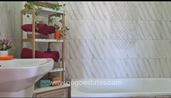 Te koop - Appartement - Appartement op de middelste verdieping - Torrevieja - Torrevieja Centro