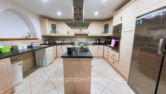 Te koop - Huis - Vrijstaande Villa - l'Alfas del Pi - Albir