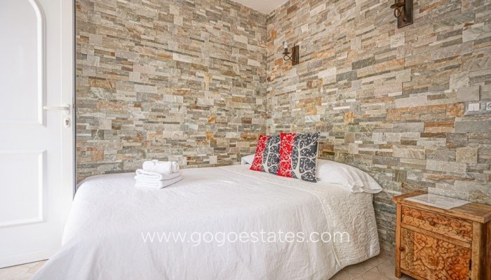 Te koop - Commercieel - Hotel - Calpe - Calpe Centro