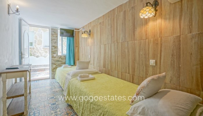 Te koop - Commercieel - Hotel - Calpe - Calpe Centro