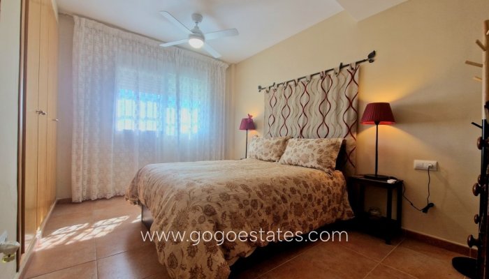 Te koop - Huis - Halfvrijstaande woning - Relleu - Relleu Centro