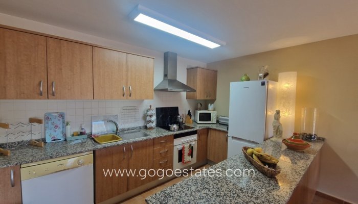 Te koop - Huis - Halfvrijstaande woning - Relleu - Relleu Centro