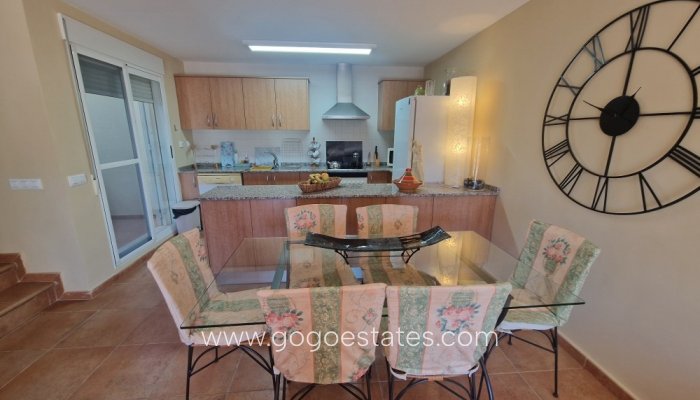 Te koop - Huis - Halfvrijstaande woning - Relleu - Relleu Centro