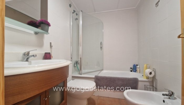 Te koop - Huis - Halfvrijstaande woning - Relleu - Relleu Centro