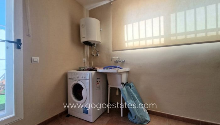 Te koop - Huis - Halfvrijstaande woning - Relleu - Relleu Centro