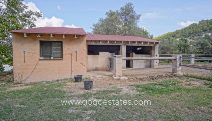 Te koop - Commercieel - Boerderij - Orba - Orba Centro