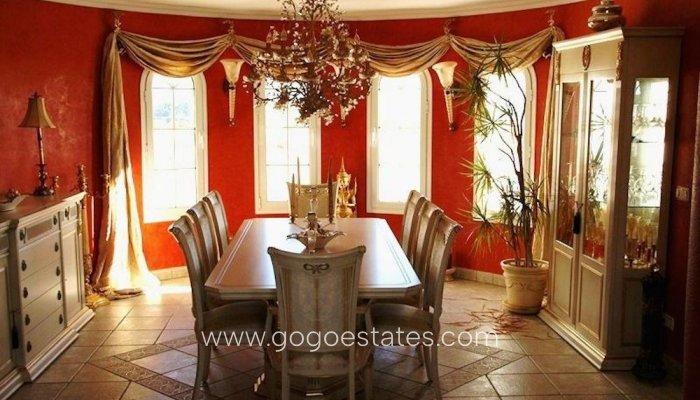 Te koop - Huis - Vrijstaande Villa - La Nucía - La Nucia Centro