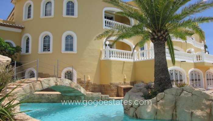 Te koop - Huis - Vrijstaande Villa - La Nucía - La Nucia Centro